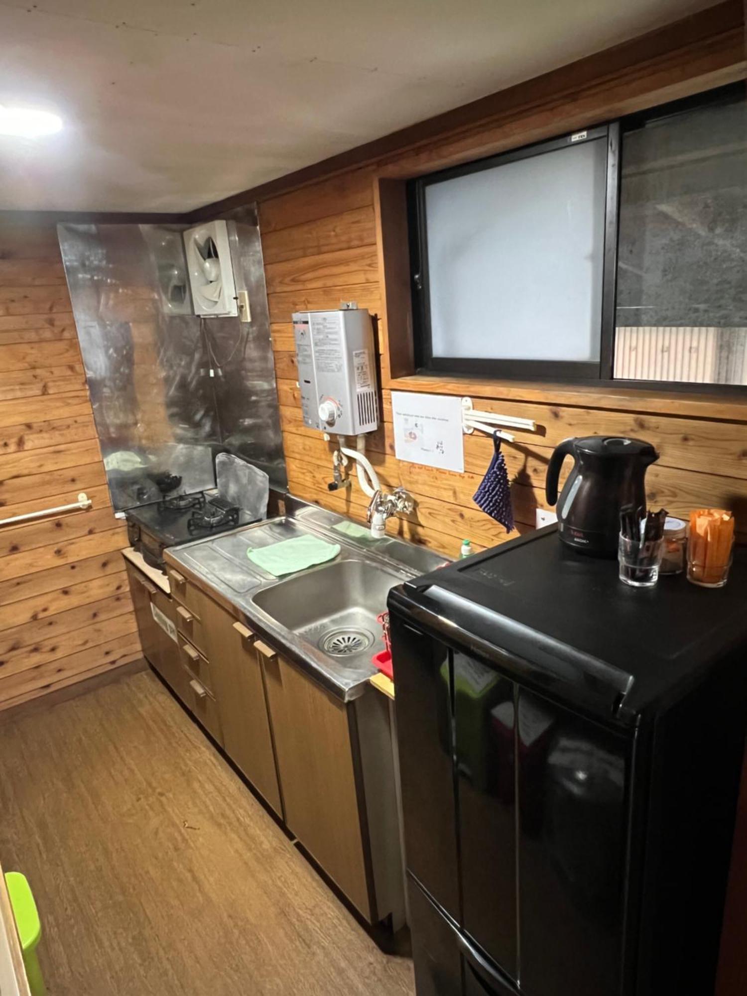 Little Alaskan Guest House Hakuba Exterior photo